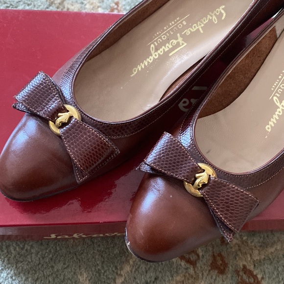 Vintage Salvatore Ferragamo Leather Heels - 6.5 - Picture 9 of 12